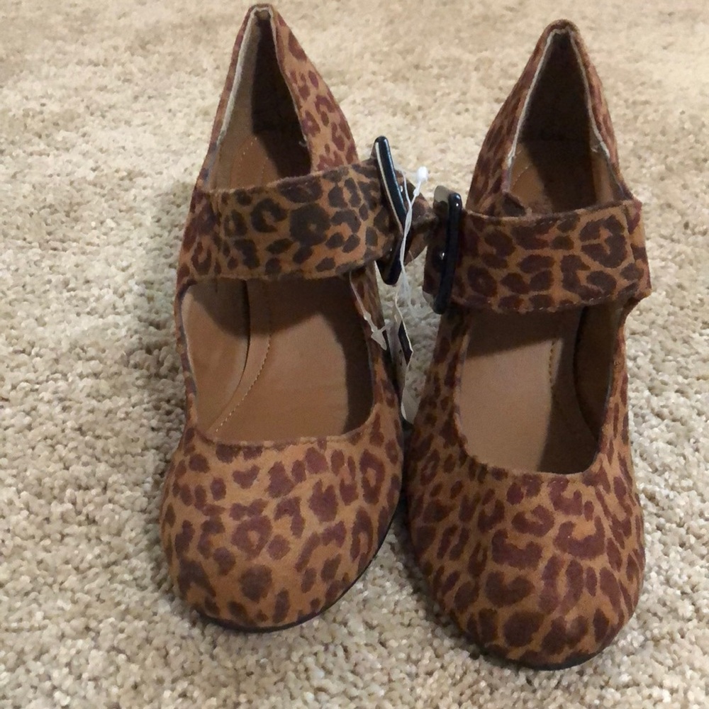 Jaclyn Smith Leopard Tanya Heels NWT